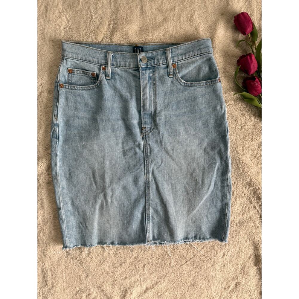 Gap Denim Jean Skirt Size 27